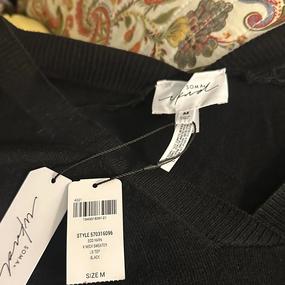 NWT Soma Black V-Neck Sweater - Picture 2 of 2